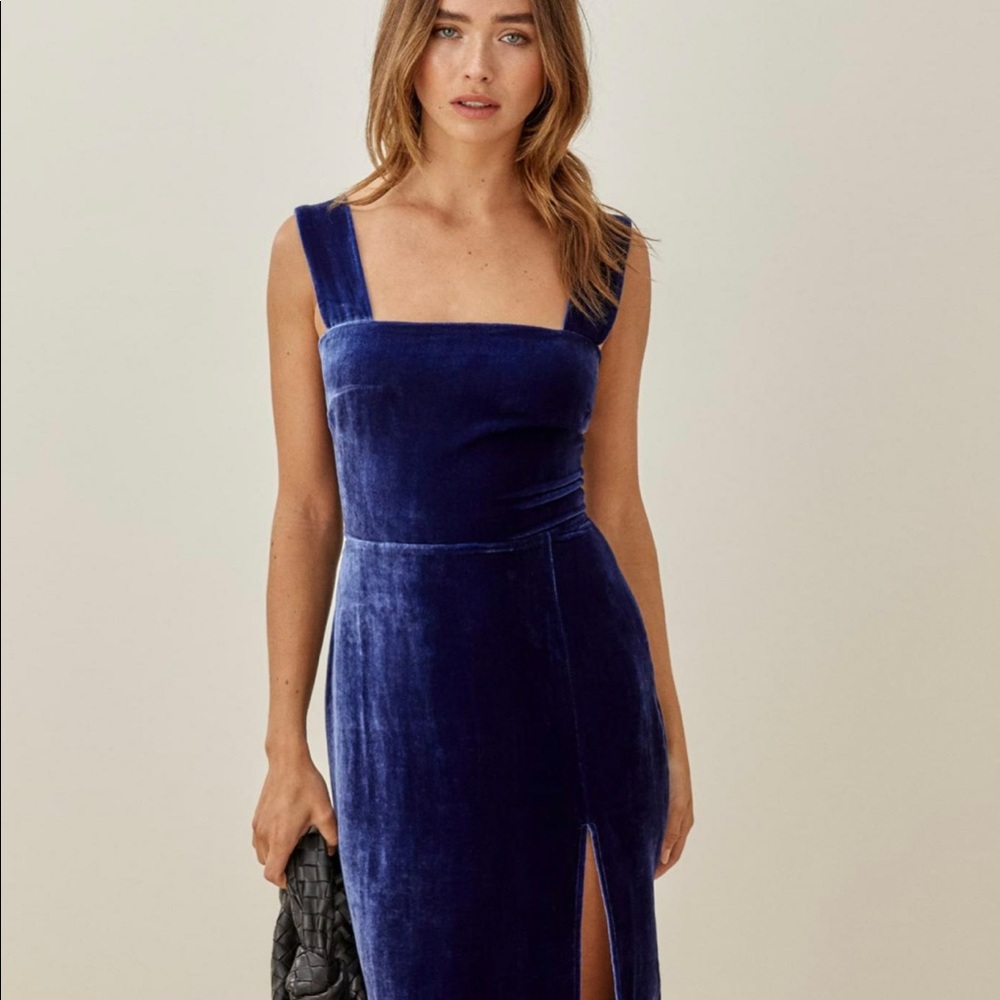 Reformation | Navy Dress | Danube